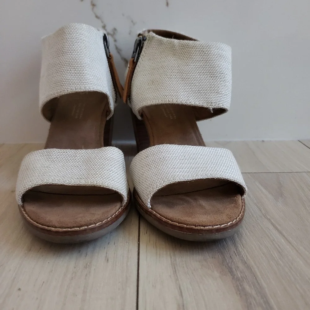 TOMS Majorca Cutout Sandals Womens 6.5 Natural Leather Block Heel Side‎ Zip